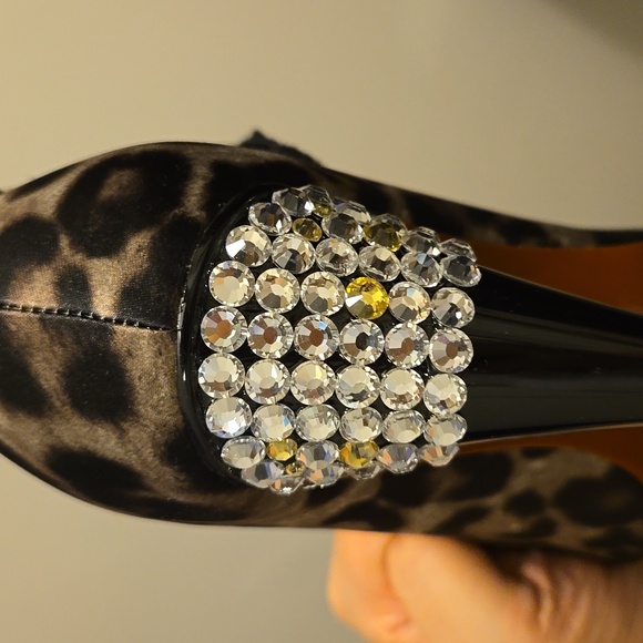 Lanvin x H&M leopard crystal tie heels - Picture 10 of 10